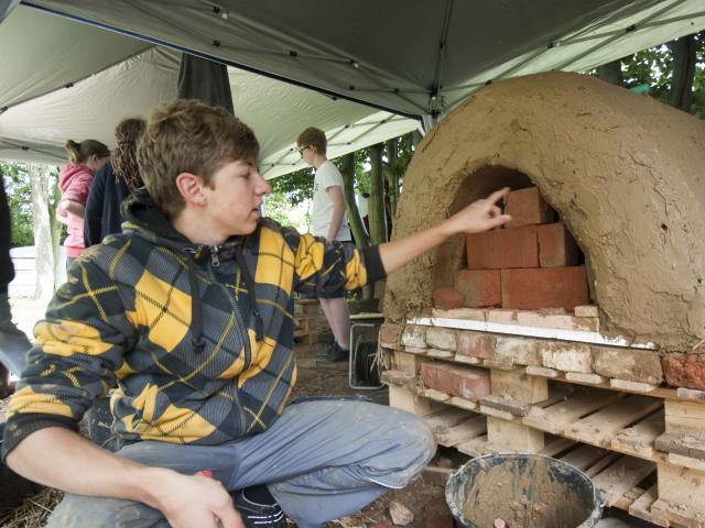 Der Backofen wurde erfolgreich geschlossen. | Foto: Hendrik Silbermann (ARTWORKs) Der Backofen wurde erfolgreich geschlossen. | Foto: Hendrik Silbermann (ARTWORKs)